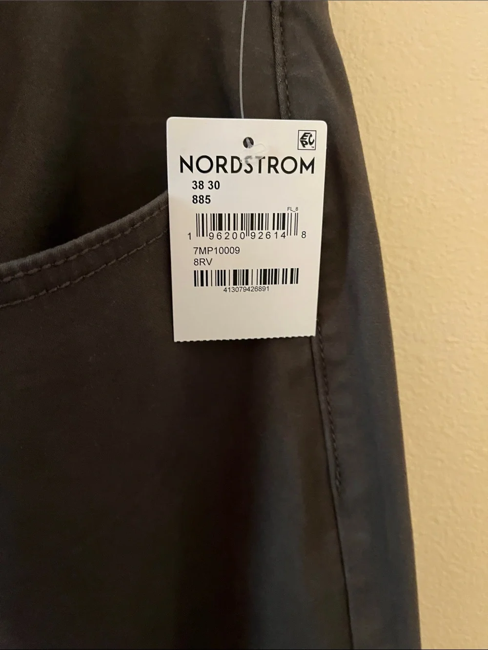 Lucky Brand Men’s 121 heritage slim straight leg pants size 38x30 NWT